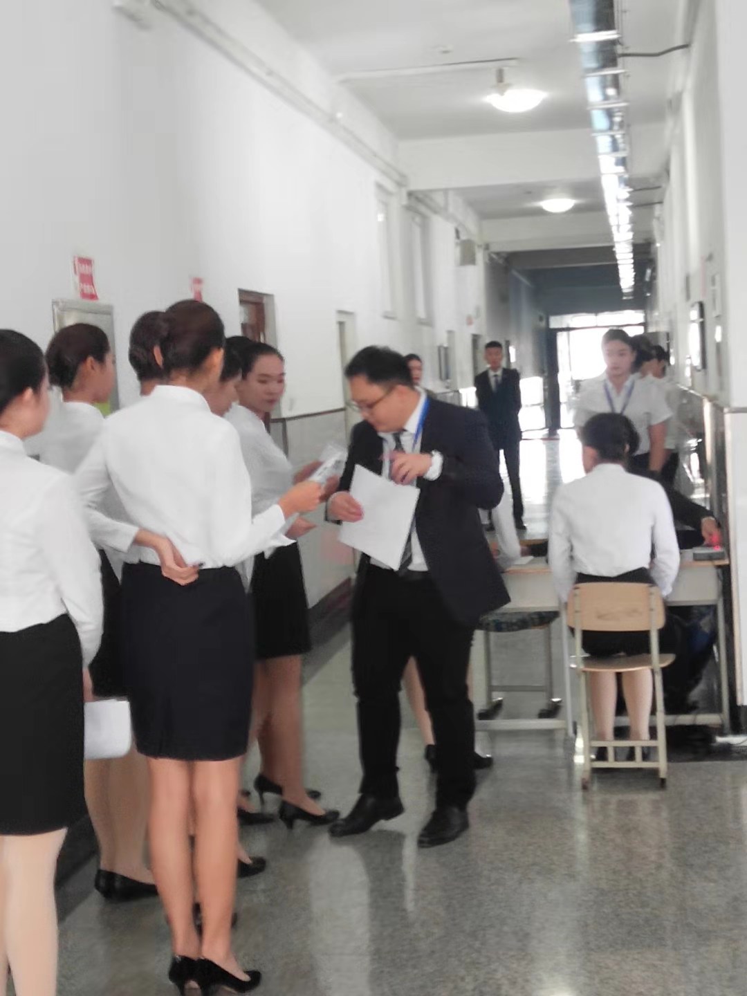 面试同学等待候场 面试同学等待候场